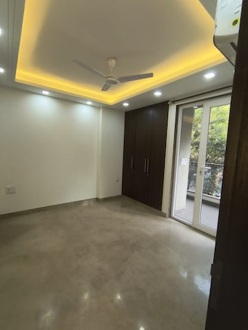 3.5 BHK Builder Floor For Sale in RWA Flats Pocket 40, Kalkaji