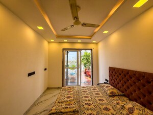 Bedroom in 1.5 BHK Builder Floor at Panchsheel Park – for Rent
