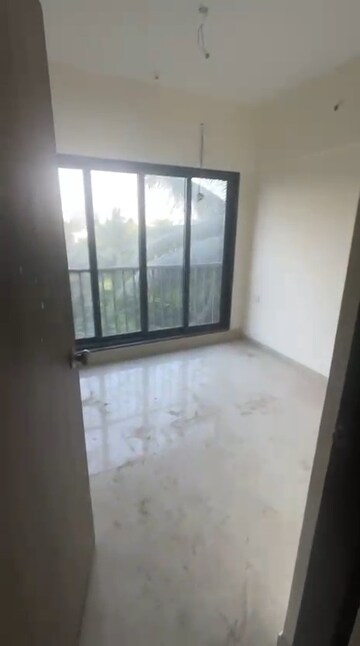 Room in 2 BHK Apartment at Sheth Aadhayay, Andheri West – for Sale