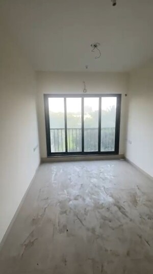 Room in 2 BHK Apartment at Sheth Aadhayay, Andheri West – for Sale