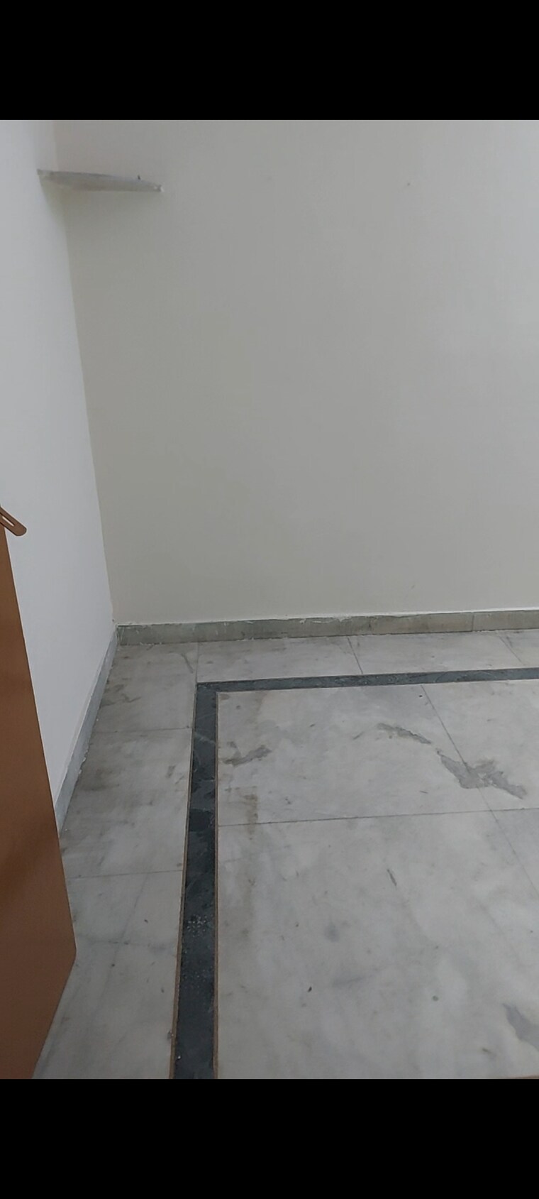 Room, aadharshila-apartment 1 Bedroom 400 Sq.Ft. Apartment In Sarita Vihar Delhi 9579758