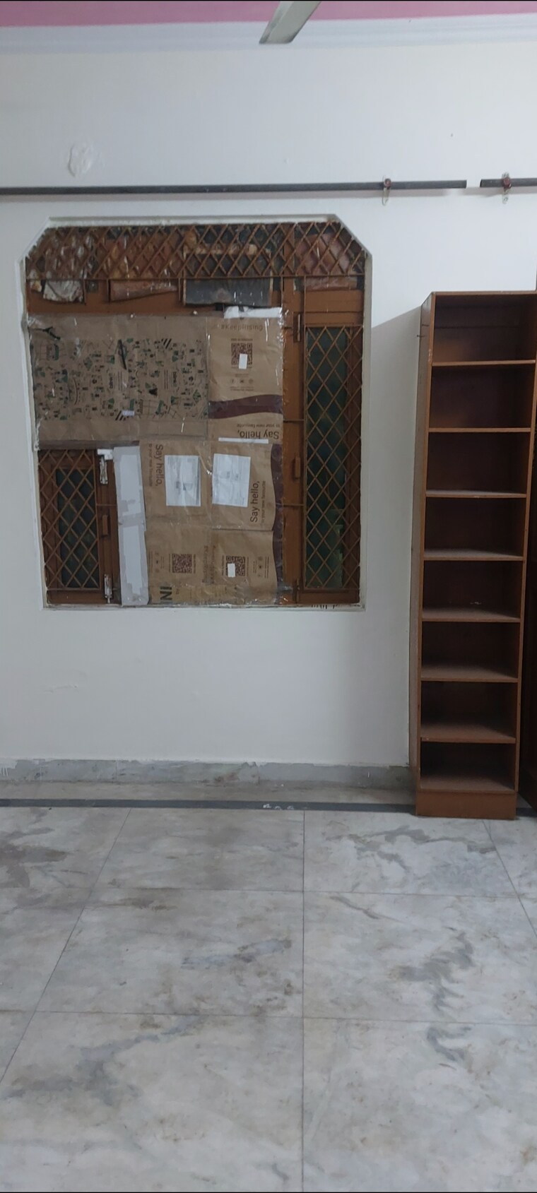 Room, aadharshila-apartment 1 Bedroom 400 Sq.Ft. Apartment In Sarita Vihar Delhi 9579758