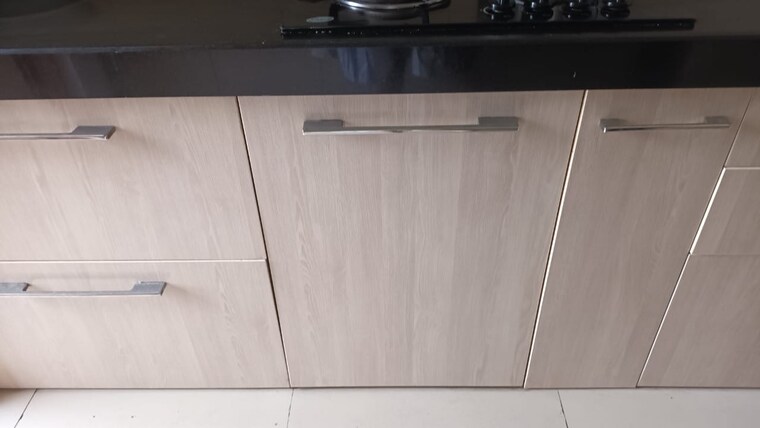 Kitchen, purushottam-plaza 4 Bedroom 1300 Sq.Ft. Apartment In Kasarvadavali Thane 9579764