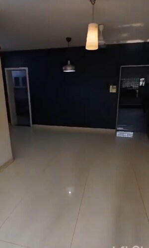 Furnished Amenities in 2 BHK Apartment at Evershine Tower, Kandivali East – for Rent