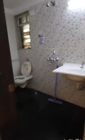 Bathroom in 2 BHK Apartment at Evershine Tower, Kandivali East – for Rent