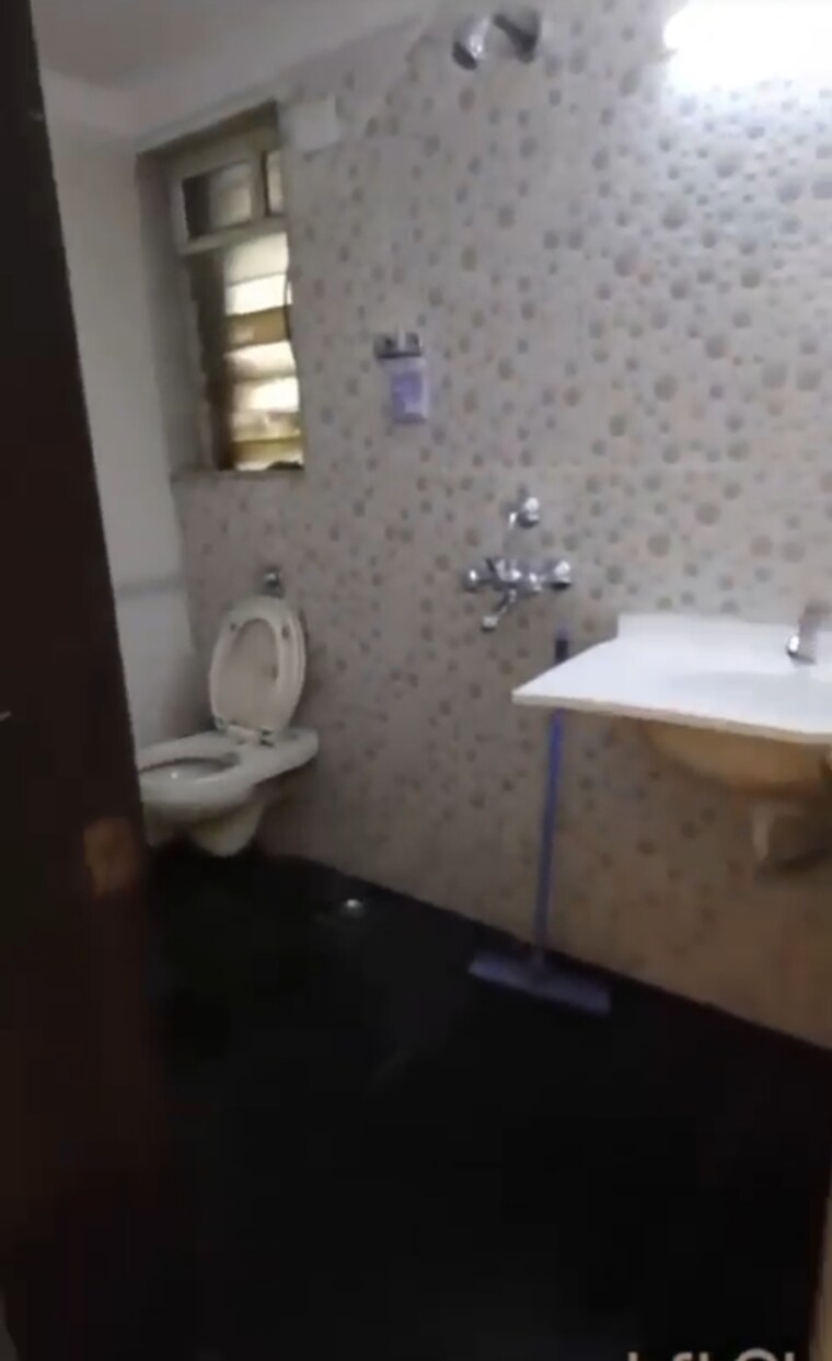 Bathroom, evershine-tower 2 Bedroom 985 Sq.Ft. Apartment In Kandivali East Mumbai 9579785