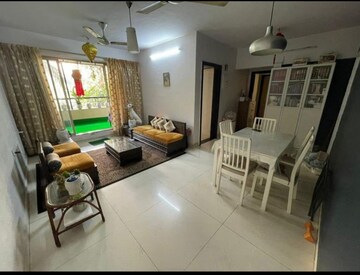 Living Room in 2 BHK Apartment at Evershine Tower, Kandivali East – for Rent