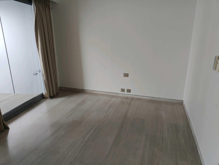 Room, lodha-the-world-towers-world-one-tier-2 3 Bedroom 3030 Sq.Ft. Apartment In Worli Mumbai 9579783