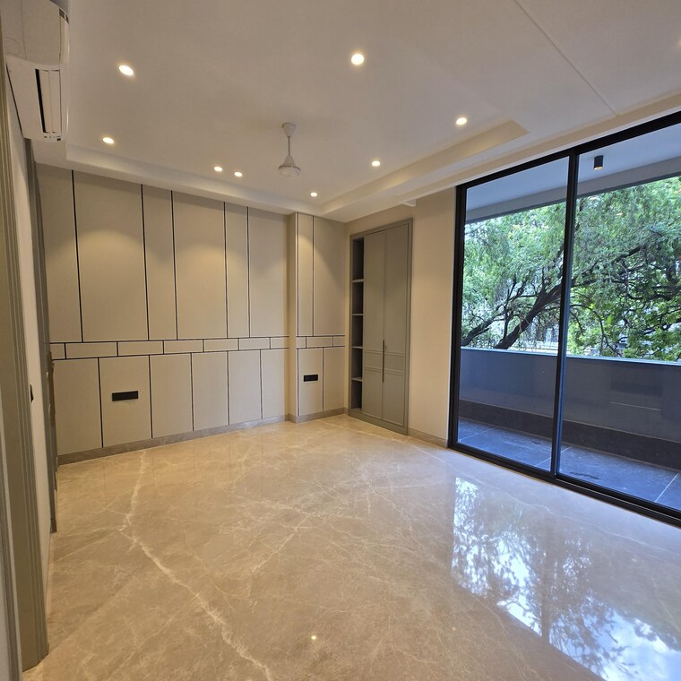 Balcony, hauz khas enclave 4 Bedroom 2700 Sq.Ft. Builder Floor In Hauz Khas Enclave Delhi 9579789