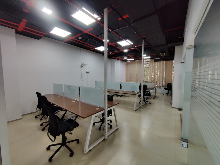 Team Area, kanakia-zillion Commercial Office Space 1350 Sq.Ft. In Kurla West Mumbai 9579803