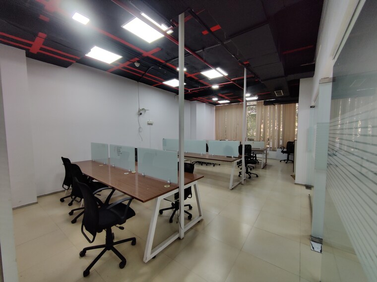 Team Area, kanakia-zillion Commercial Office Space 1350 Sq.Ft. In Kurla West Mumbai 9579803