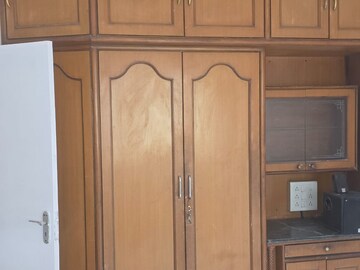 Furnished Amenities in 3 BHK Apartment at Dosti Coral One, Vasai West – for Rent