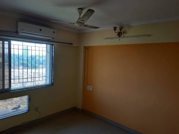 Room, rajhans-kshitij 1 Bedroom 412 Sq.Ft. Apartment In Vasai West Palghar 9579827
