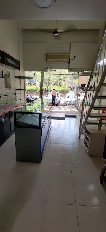  Shop For Rent in The Hub Koregaon, Koregaon Park