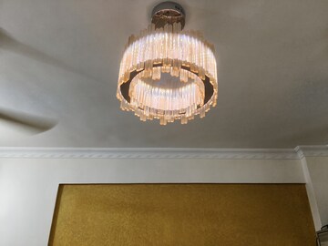 Furnished Amenities in 1.5 BHK Apartment at Golden Orchid, Santacruz East – for Rent