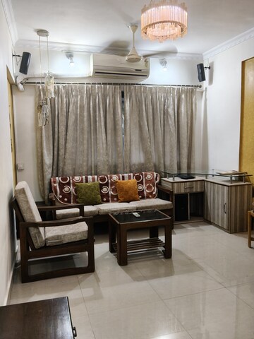 Living Room in 1.5 BHK Apartment at Golden Orchid, Santacruz East – for Rent