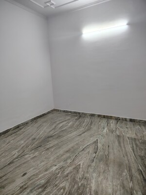 Room in 1.5 BHK Independent House at Sector 56 – for Rent