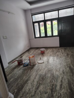 Room in 1.5 BHK Independent House at Sector 56 – for Rent