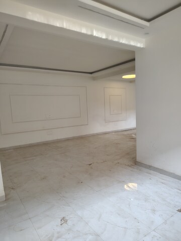 Room in 2 BHK Independent House at Sector 56 – for Rent