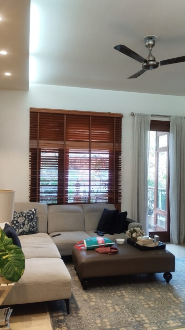 Living Room, greater kailash i 3.5 Bedroom 3600 Sq.Ft. Builder Floor In Greater Kailash I Delhi 9579877