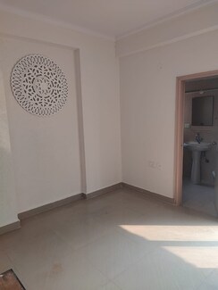 3 BHK Apartment For Sale in Amrapali Crystal Homes