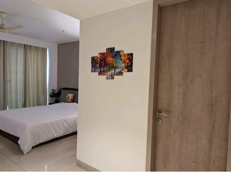 Room, m3m-one-key-resiments Studio 1120 Sq.Ft. Apartment In Sector 67 Gurgaon 9579890