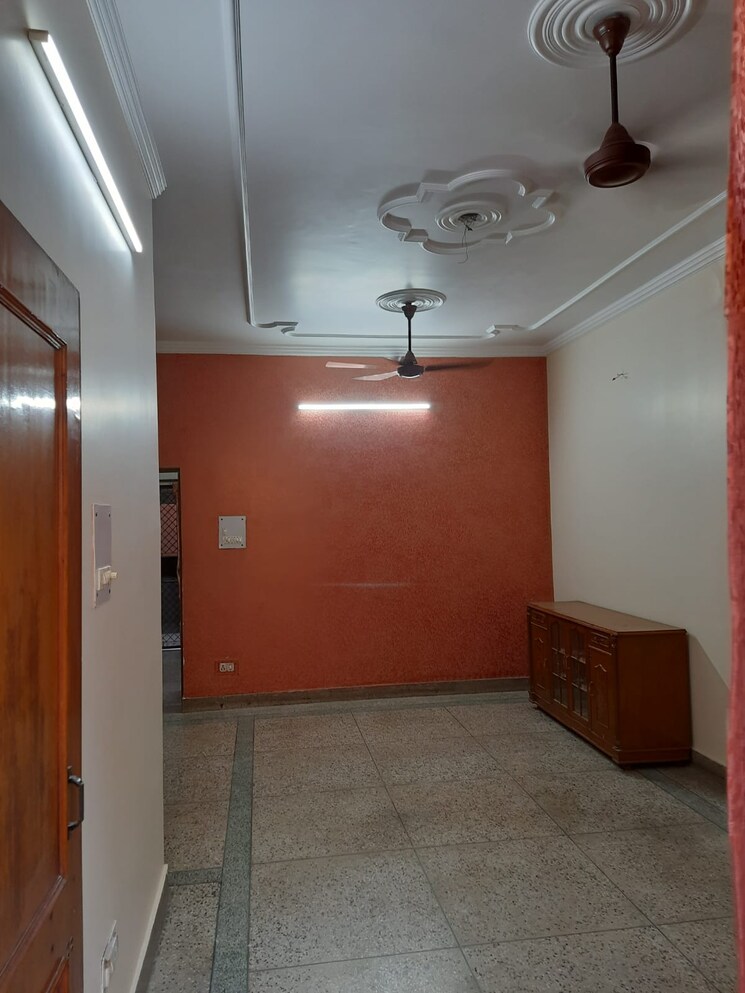 Bathroom, century-apartments 3 Bedroom 1450 Sq.Ft. Builder Floor In Sector 100 Noida 9579896