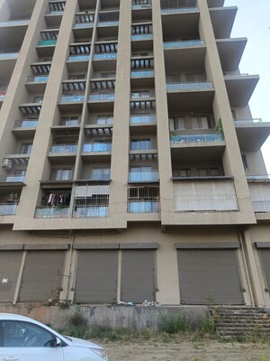  Shop For Sale in Skyi Manas Lake, Bhukum