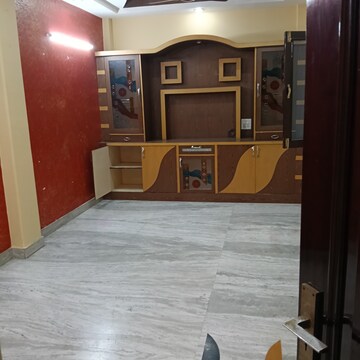 Living Room in 2 BHK Builder Floor at Unitech Gardens Galleria, Sector 38a – for Rent