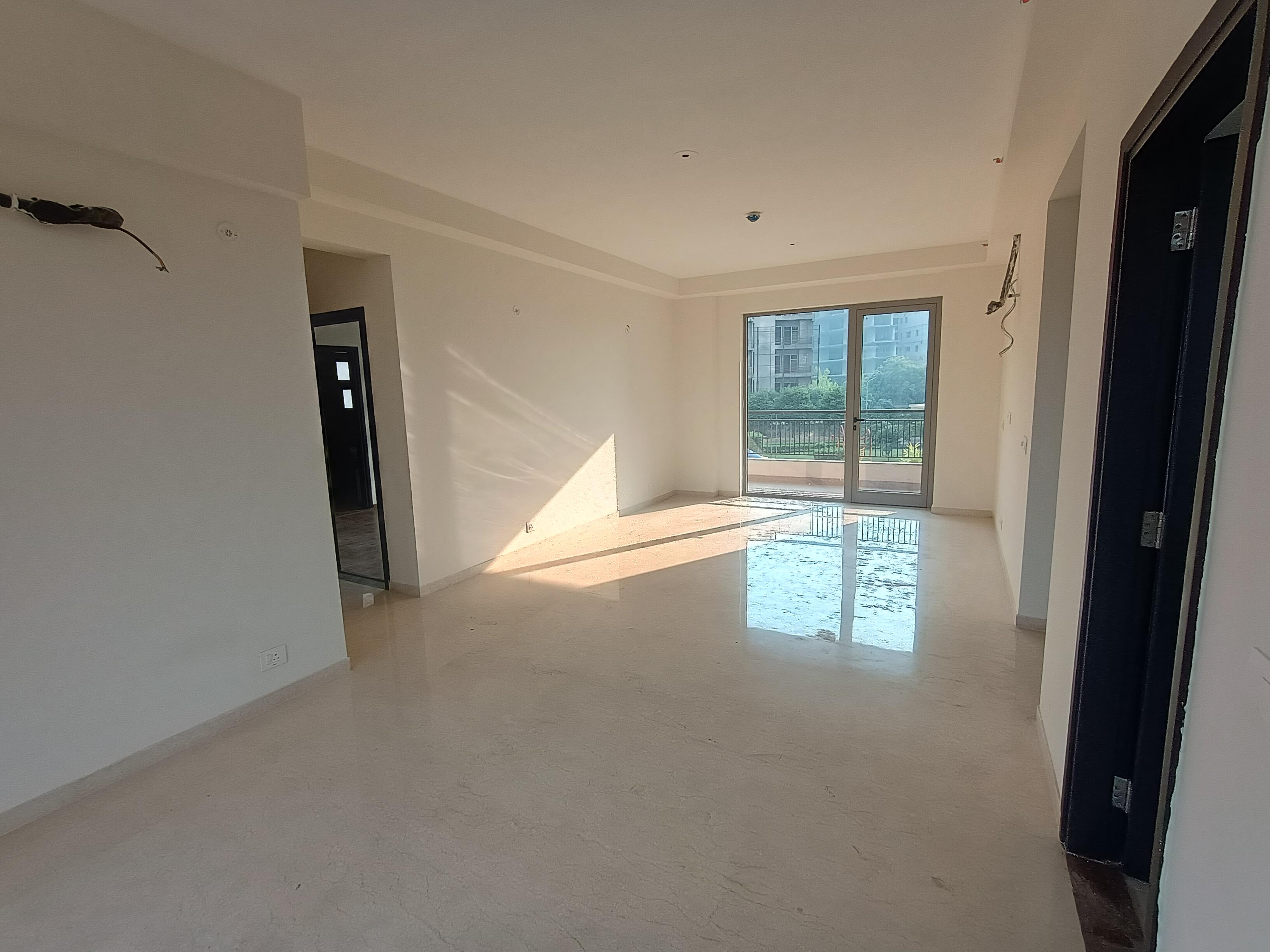 3 BHK + Servant Room Apartment For Sale in Chintels Serenity