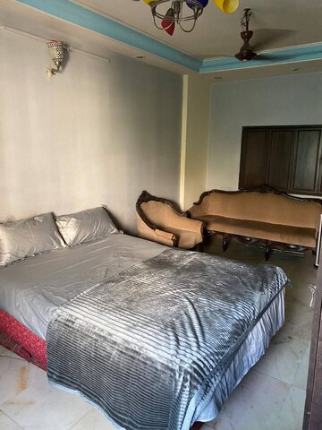  Pg For Rent in Malad West