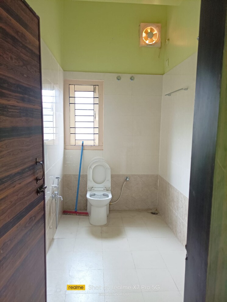 Bathroom, beltola 2 Bedroom 850 Sq.Ft. Villa In Beltola Guwahati 9580005