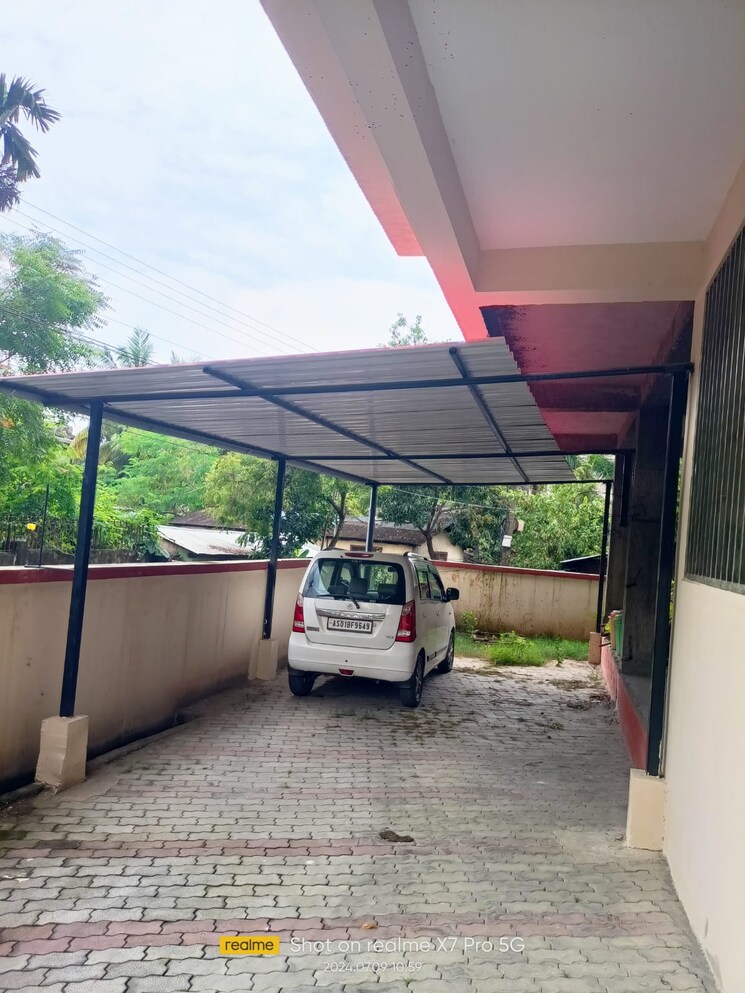  Parking, beltola 2 Bedroom 850 Sq.Ft. Villa In Beltola Guwahati 9580005