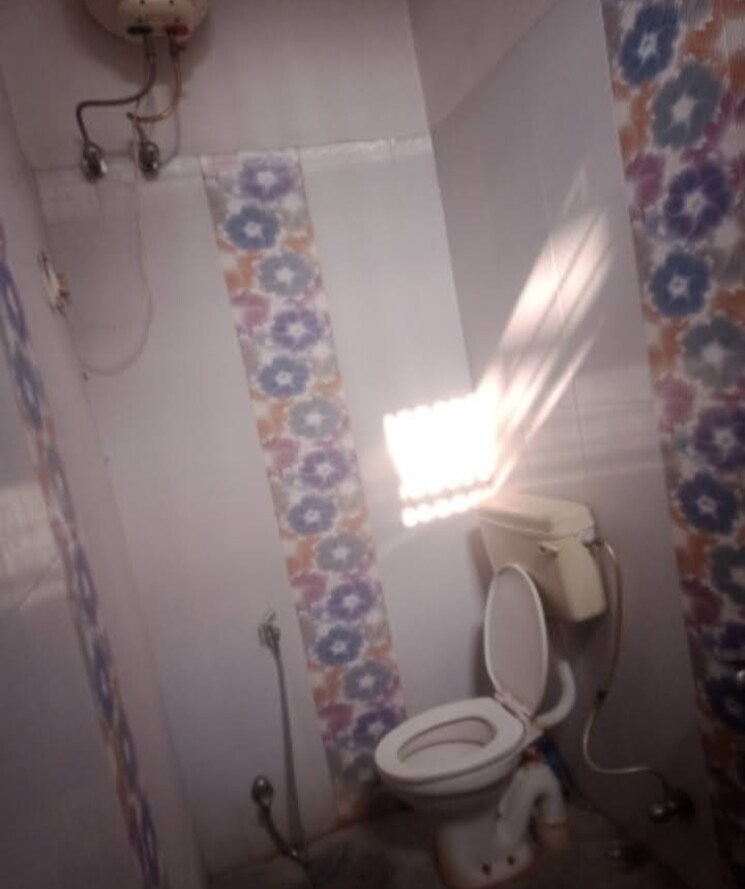 Bathroom, aliganj 1 Bedroom 1700 Sq.Ft. Villa In Aliganj Lucknow 9580018