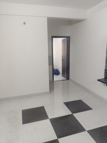 Room in 1 BHK Apartment at Krishna Residency Kadubeesanahalli, Kadubeesanahalli – for Rent