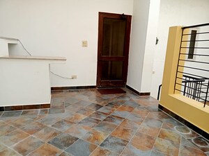 Room in 3 BHK Builder Floor at Chirag Enclave – for Rent