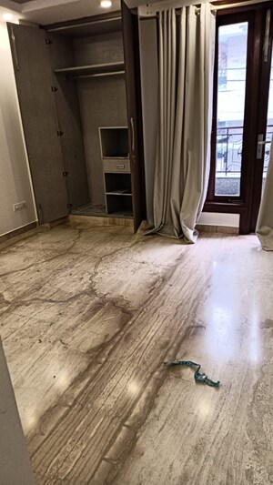 Balcony in 3 BHK Builder Floor at Greater Kailash I – for Rent