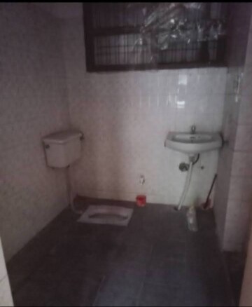 Bathroom in 2 BHK Villa at Aliganj – for Rent