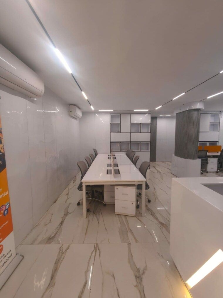 Team Area, east patel nagar Commercial Office Space 1500 Sq.Ft. In East Patel Nagar Delhi 9580086