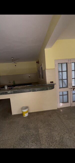 Kitchen in 4 BHK Villa at Sector 21 – for Rent