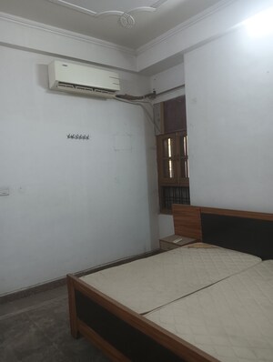 Room in 1.5 BHK Villa at Gomti Nagar – for Rent
