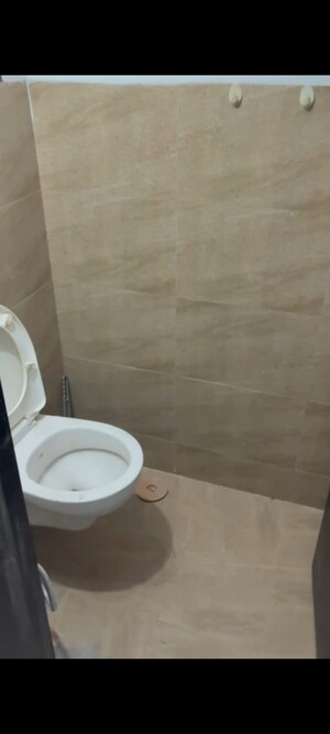 Bathroom in 1 BHK Apartment at Dynamic Oasis, Undri – for Rent