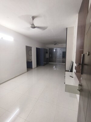Room in 3 BHK Apartment at Raheja Vistas, Nacharam – for Rent