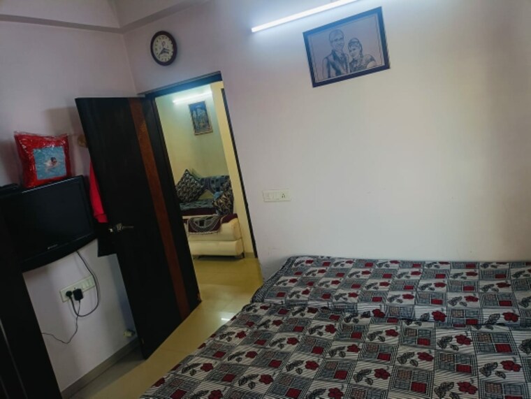 Bedroom, ghatlodia 2 Bedroom 1050 Sq.Ft. Apartment In Ghatlodia Ahmedabad 9580210