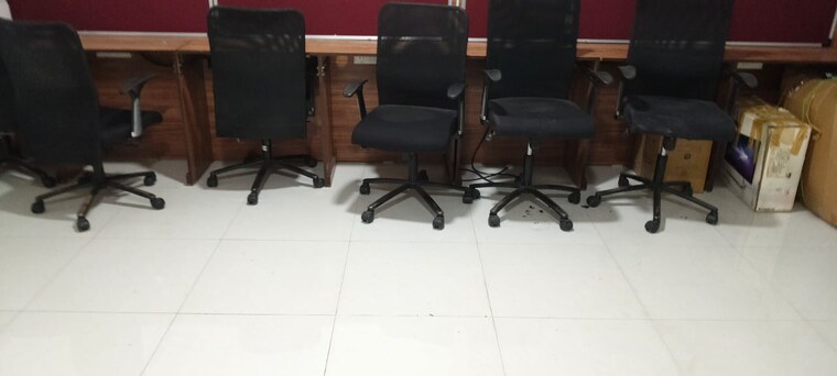 Team Area, geras-imperium-alpha Commercial Office Space 550 Sq.Ft. In Kharadi Pune 9580292
