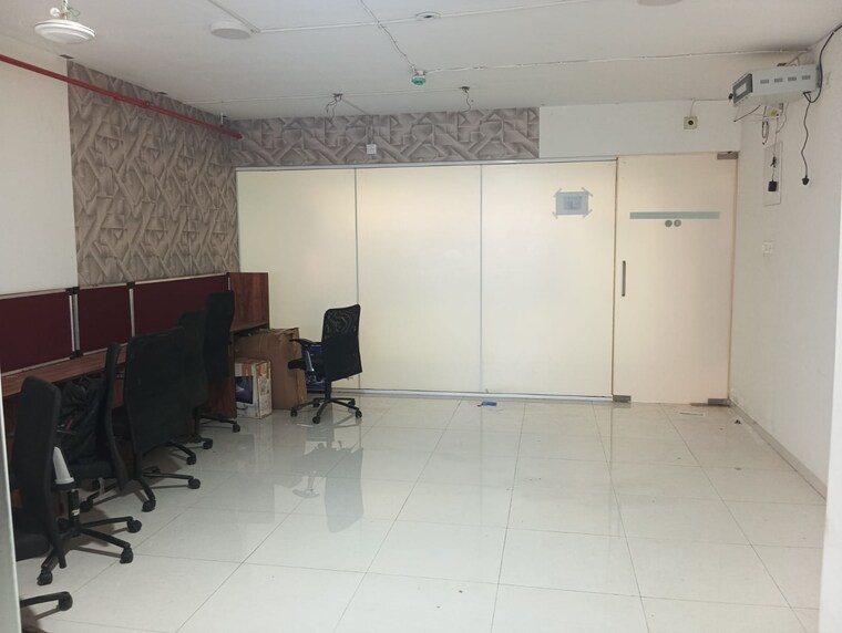 Team Area, geras-imperium-alpha Commercial Office Space 550 Sq.Ft. In Kharadi Pune 9580292