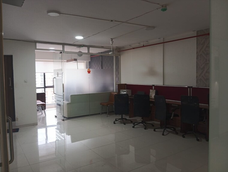 Team Area, geras-imperium-alpha Commercial Office Space 550 Sq.Ft. In Kharadi Pune 9580292