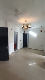 3 BHK + Extra Room 1500 Sq.Ft. Builder Floor in Sainik Colony