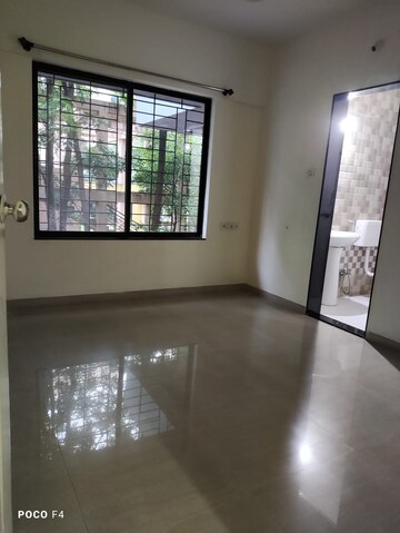 Room in 2 BHK Apartment at Bavdhan – for Rent