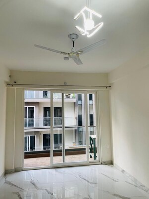 Room in 3.5 BHK Builder Floor at Smart World Gems, Sector 89 – for Rent